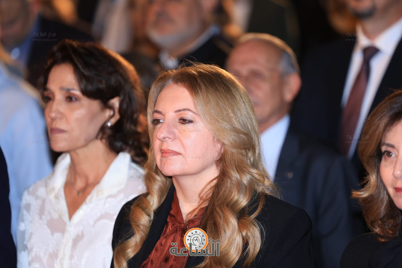 Madar Al-Saa Images 0.7100444662781341