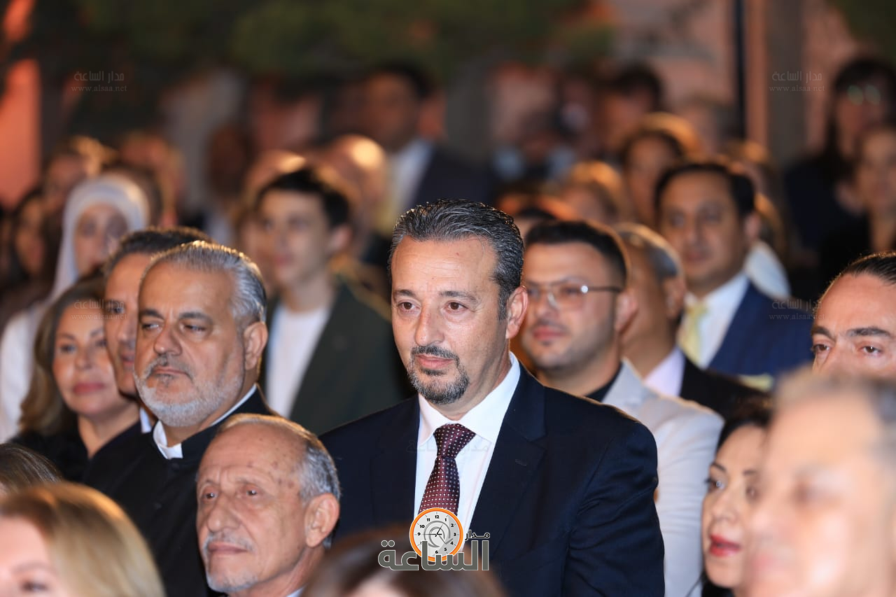 Madar Al-Saa Images 0.2971982477922269