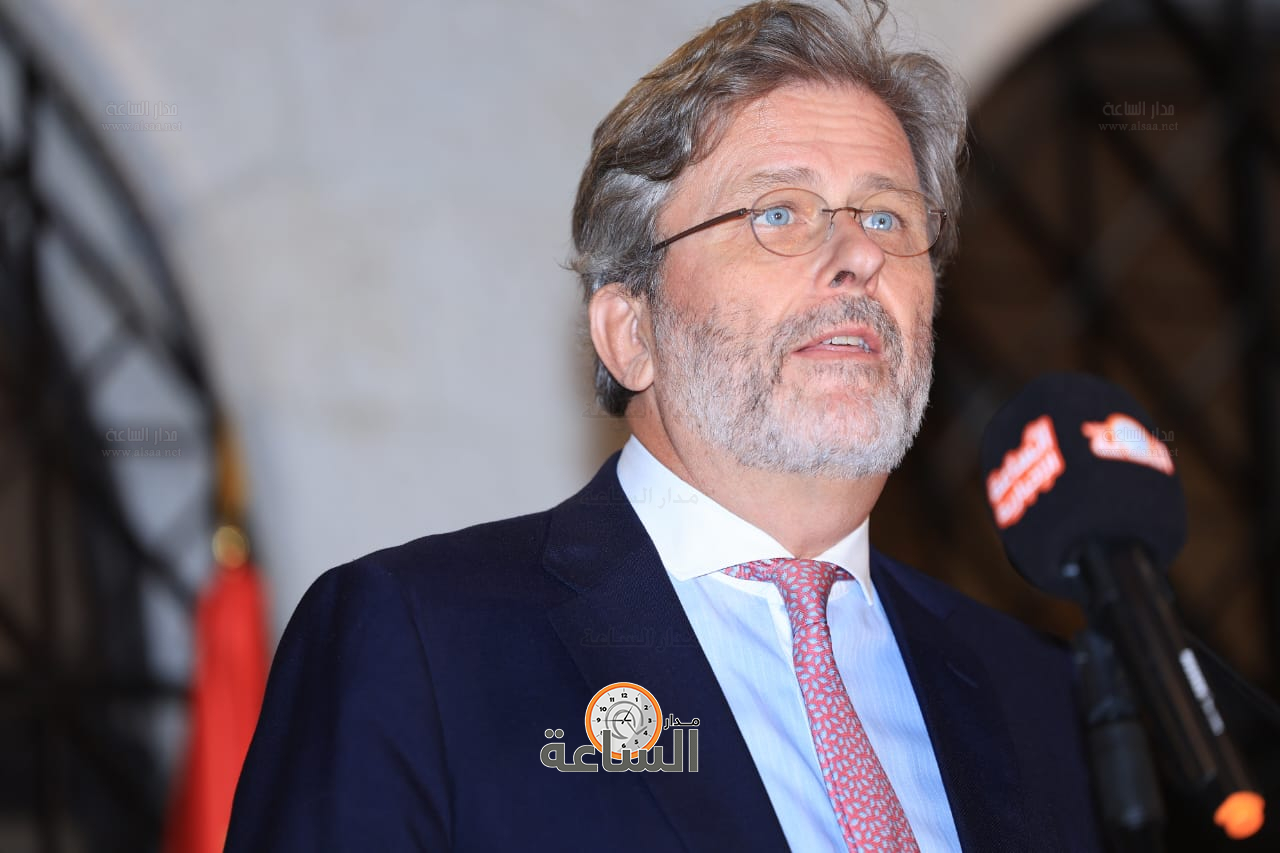 Madar Al-Saa Images 0.4734441119531868