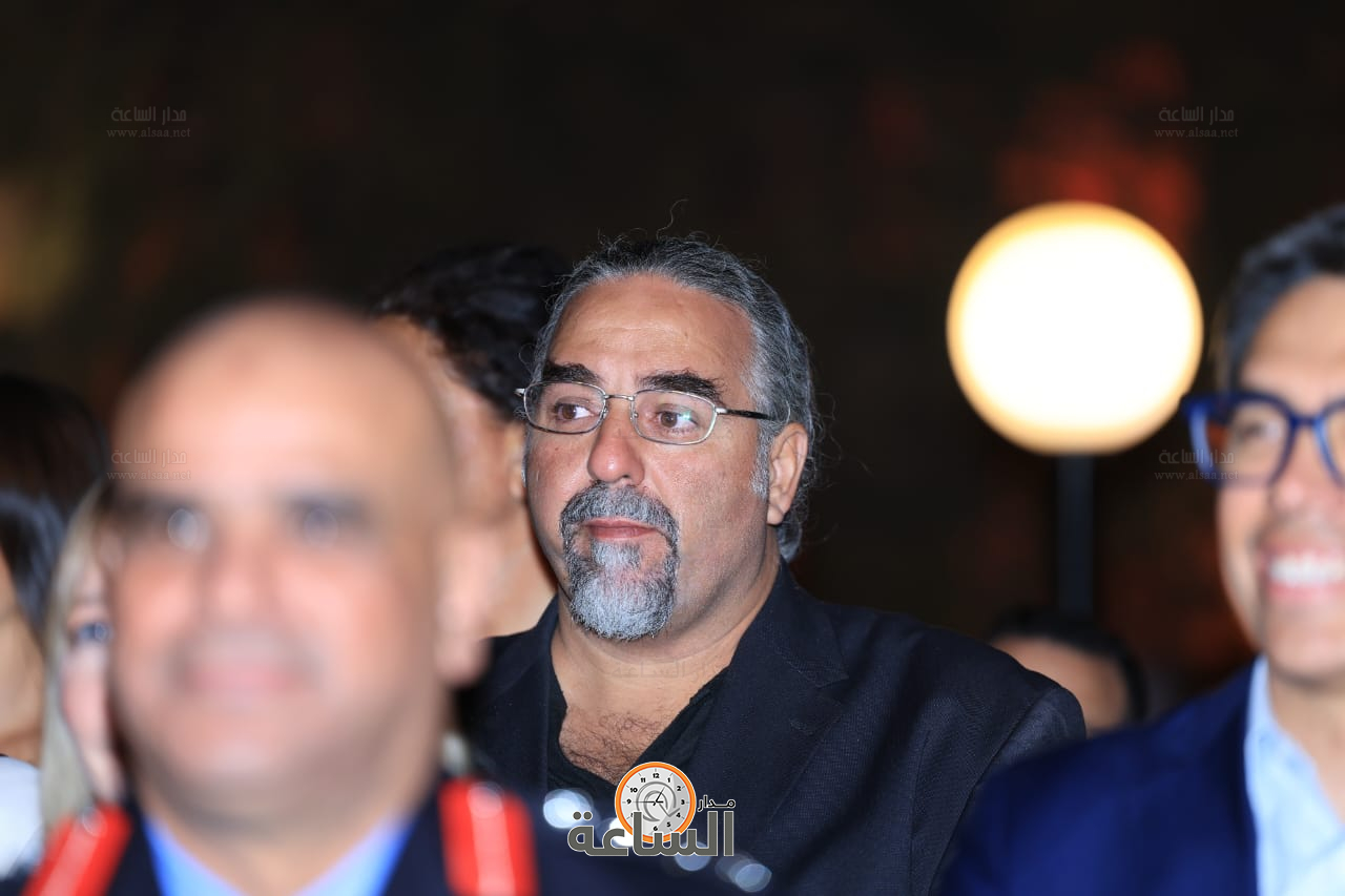 Madar Al-Saa Images 0.029392457949744655