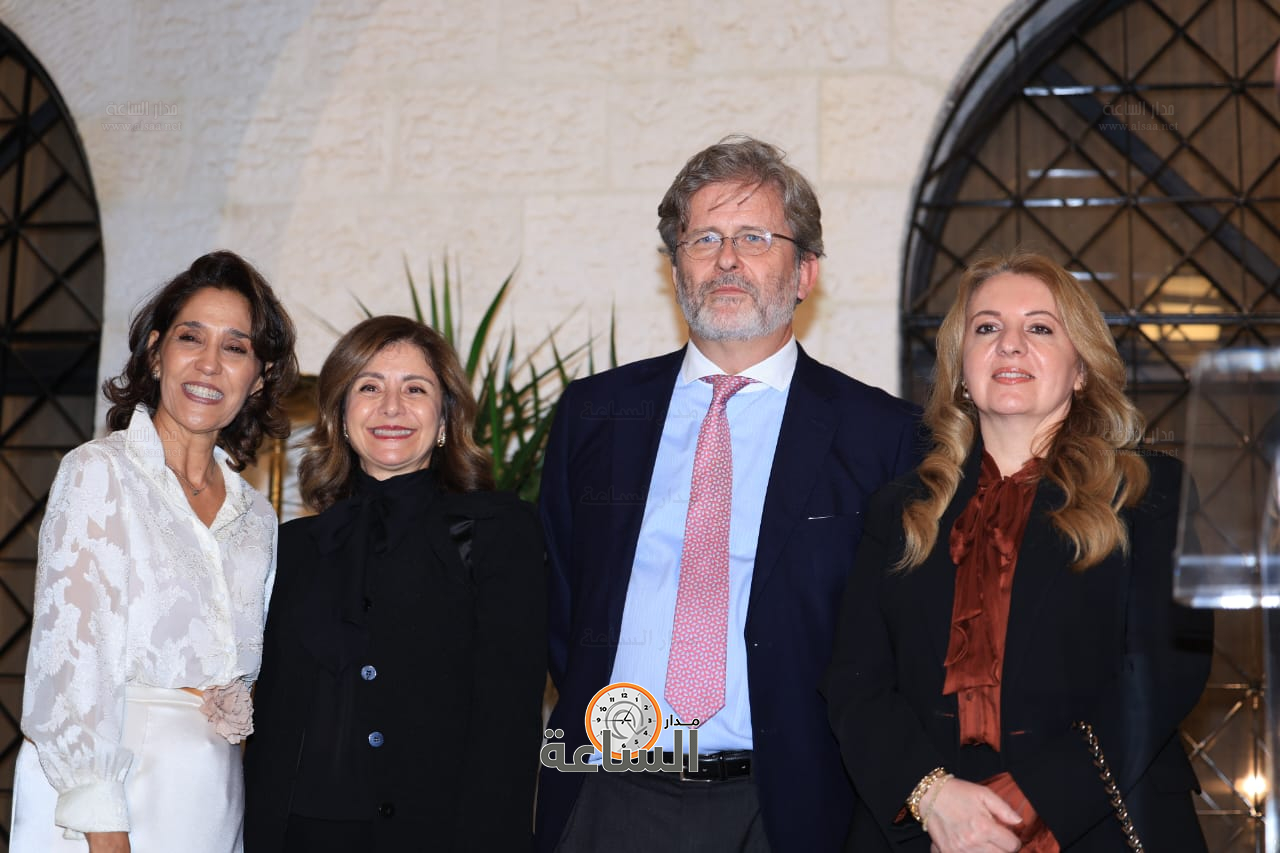 Madar Al-Saa Images 0.40497825956987743