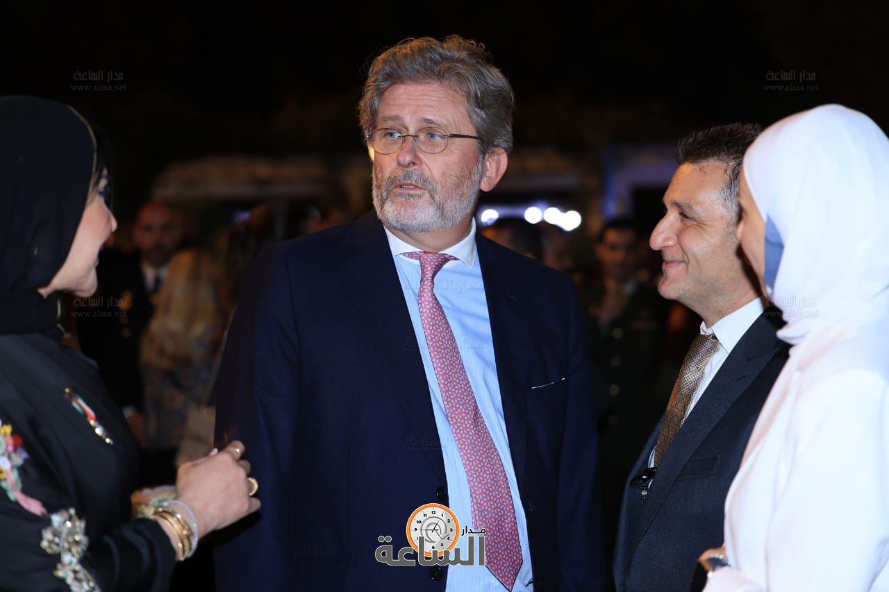 Madar Al-Saa Images 0.3117050016621349