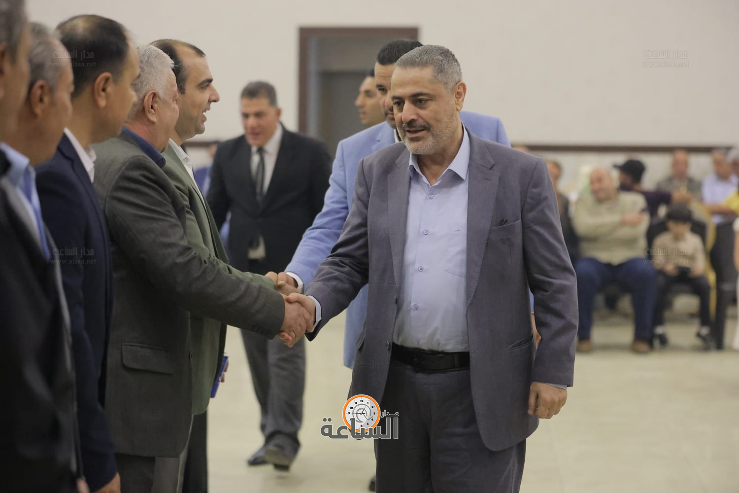 Madar Al-Saa Images 0.5572535179560715