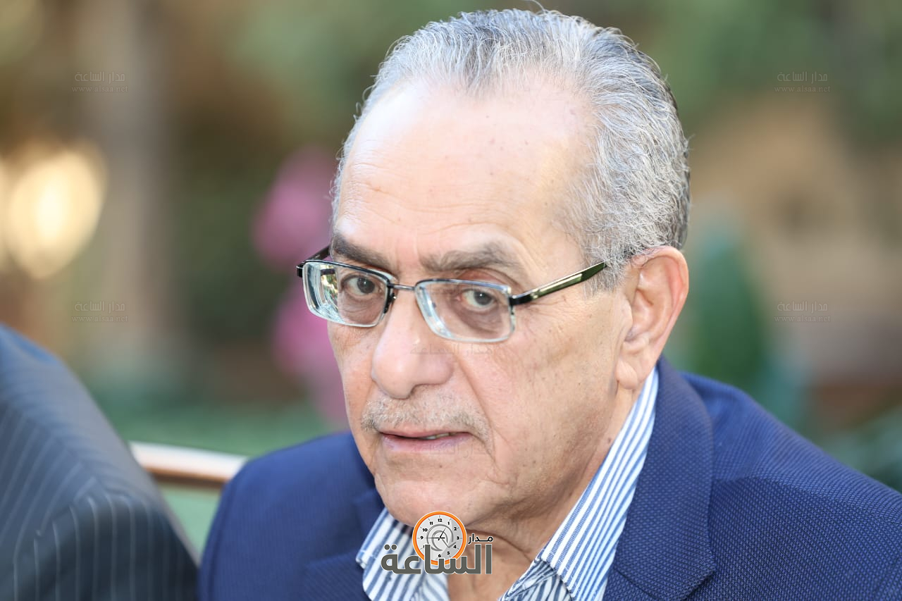 Madar Al-Saa Images 0.831204569918166