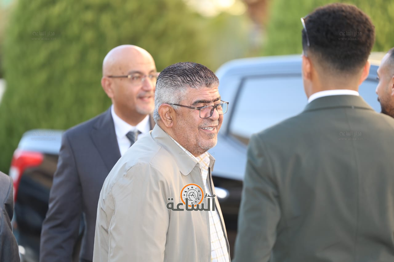 Madar Al-Saa Images 0.8629342949957937