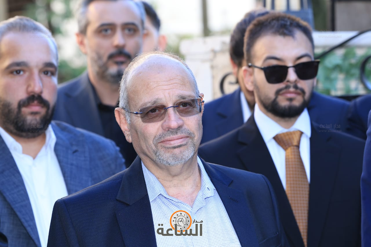 Madar Al-Saa Images 0.5871460643512935