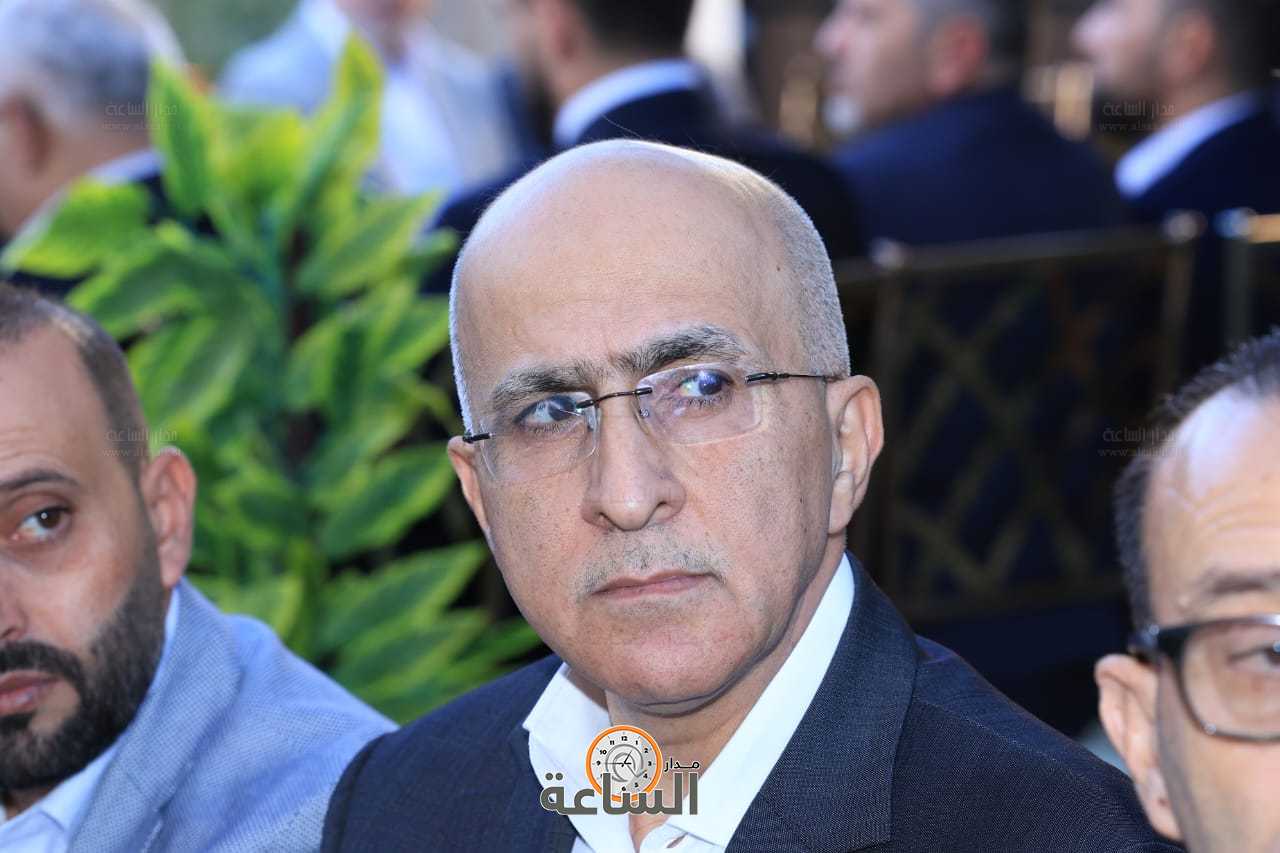 Madar Al-Saa Images 0.7349525480994574