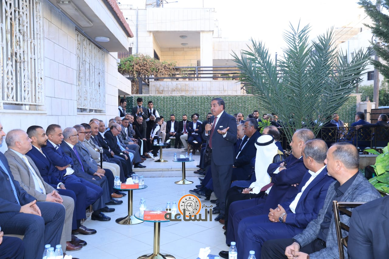 Madar Al-Saa Images 0.24618413438307685