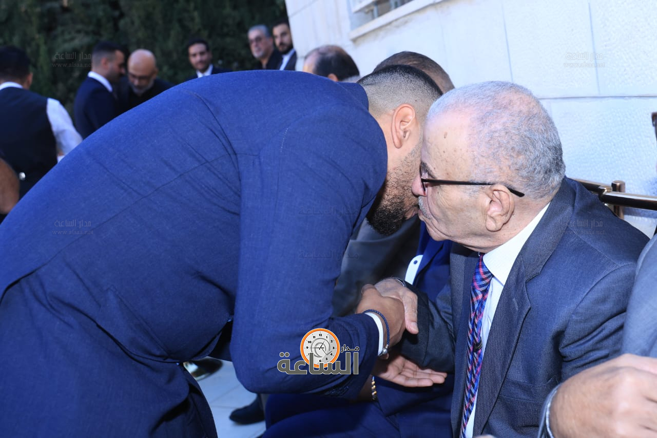 Madar Al-Saa Images 0.39211374391500486