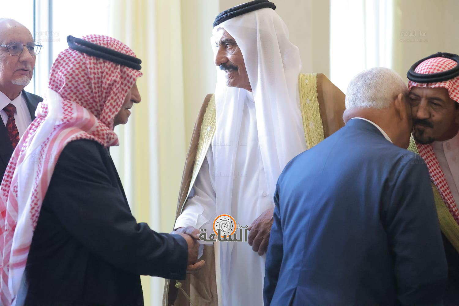 Madar Al-Saa Images 0.5890037990937519