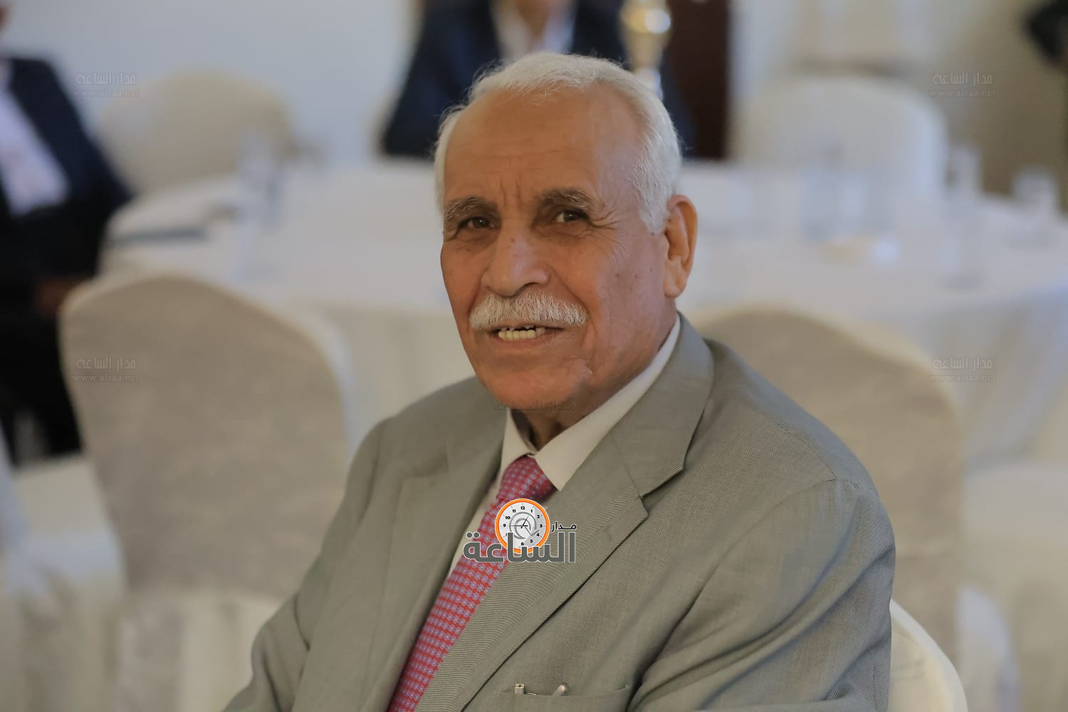 Madar Al-Saa Images 0.3960983943449228