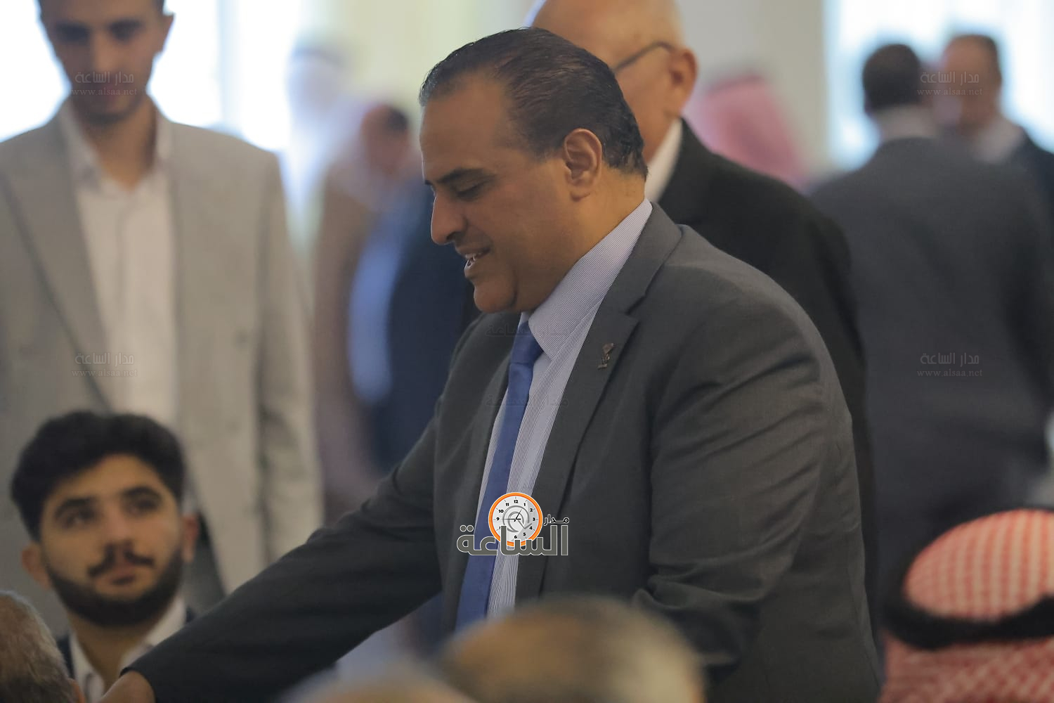 Madar Al-Saa Images 0.6408082622816329