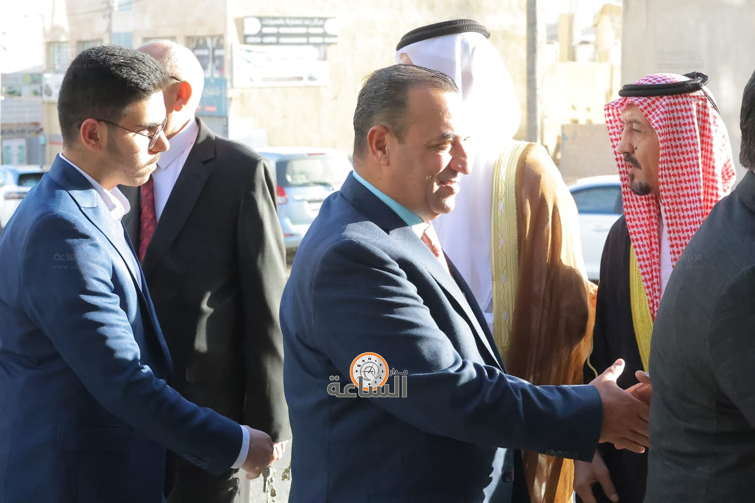 Madar Al-Saa Images 0.03442189395875539