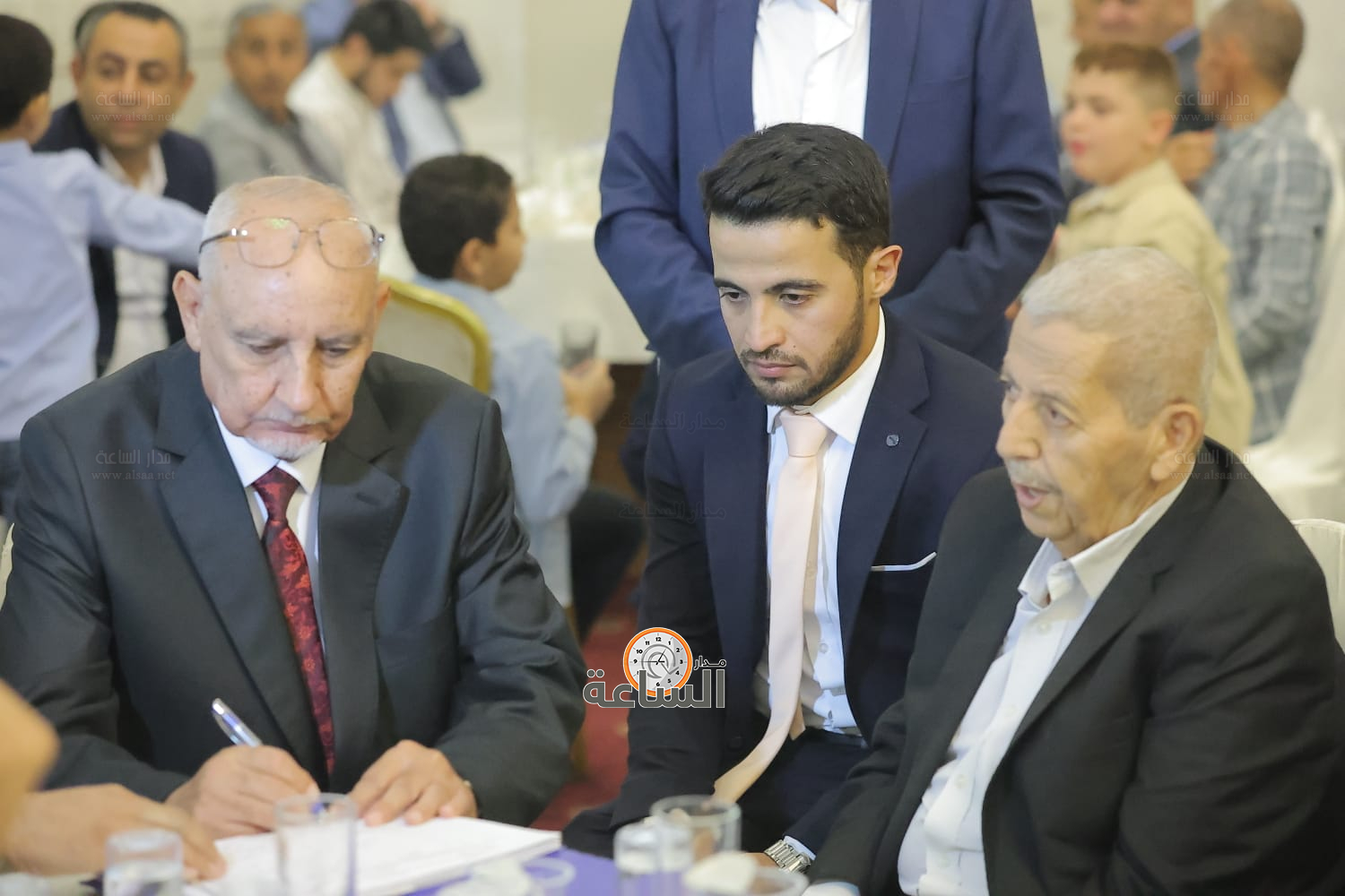 Madar Al-Saa Images 0.18743865053895403