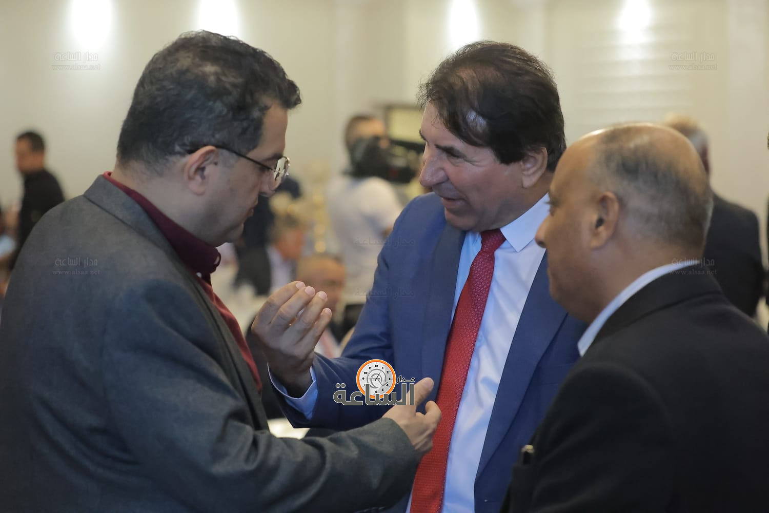 Madar Al-Saa Images 0.6461134880890987