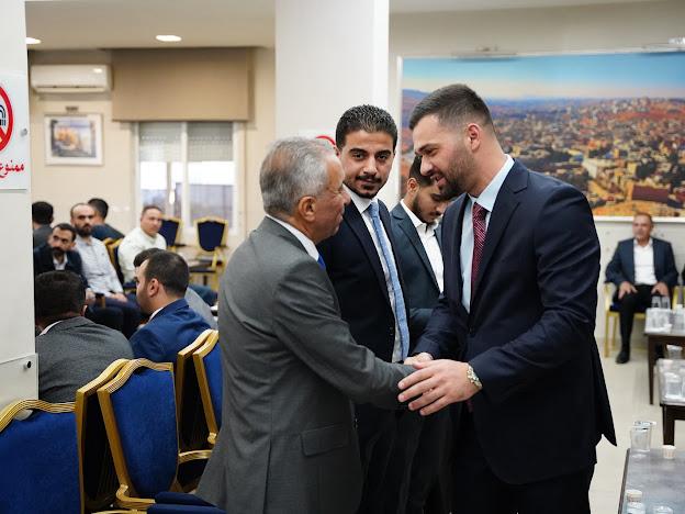 Madar Al-Saa Images 0.11965109715995015