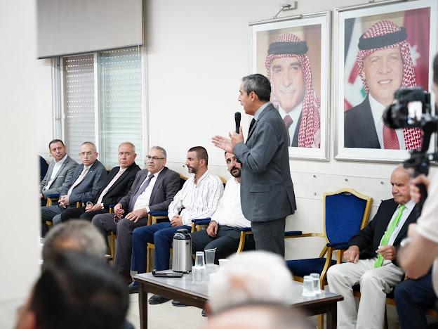 Madar Al-Saa Images 0.9694626152698507