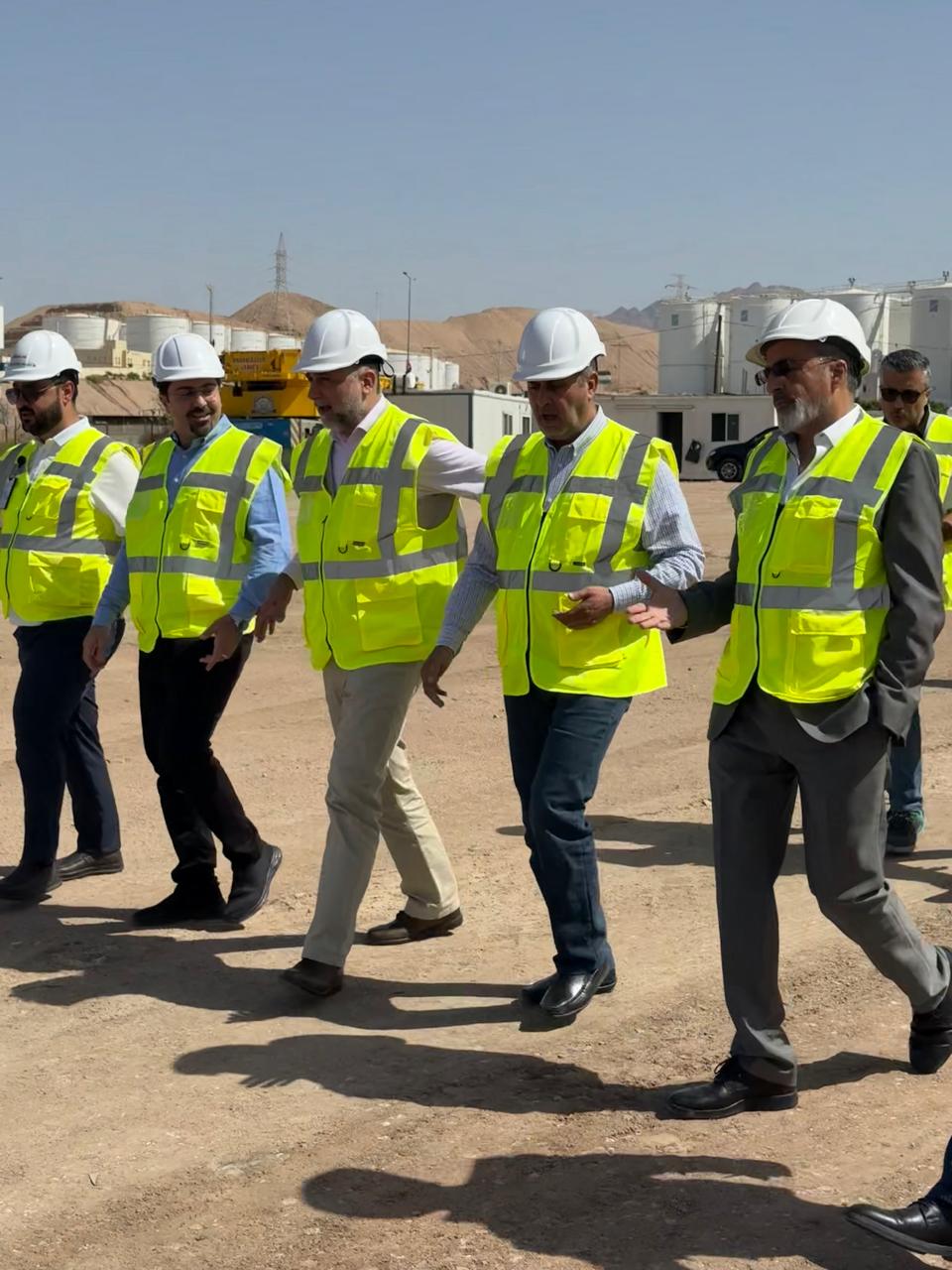 Madar Al-Saa Images 0.33385558924964653