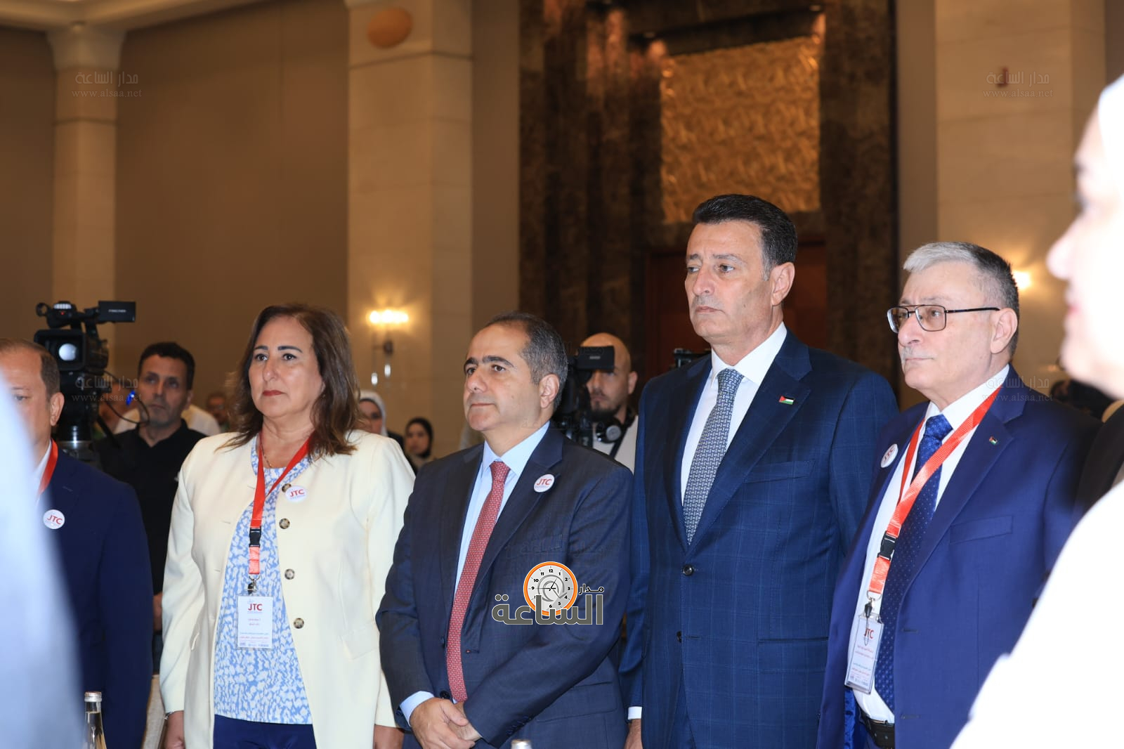 Madar Al-Saa Images 0.727898561041743