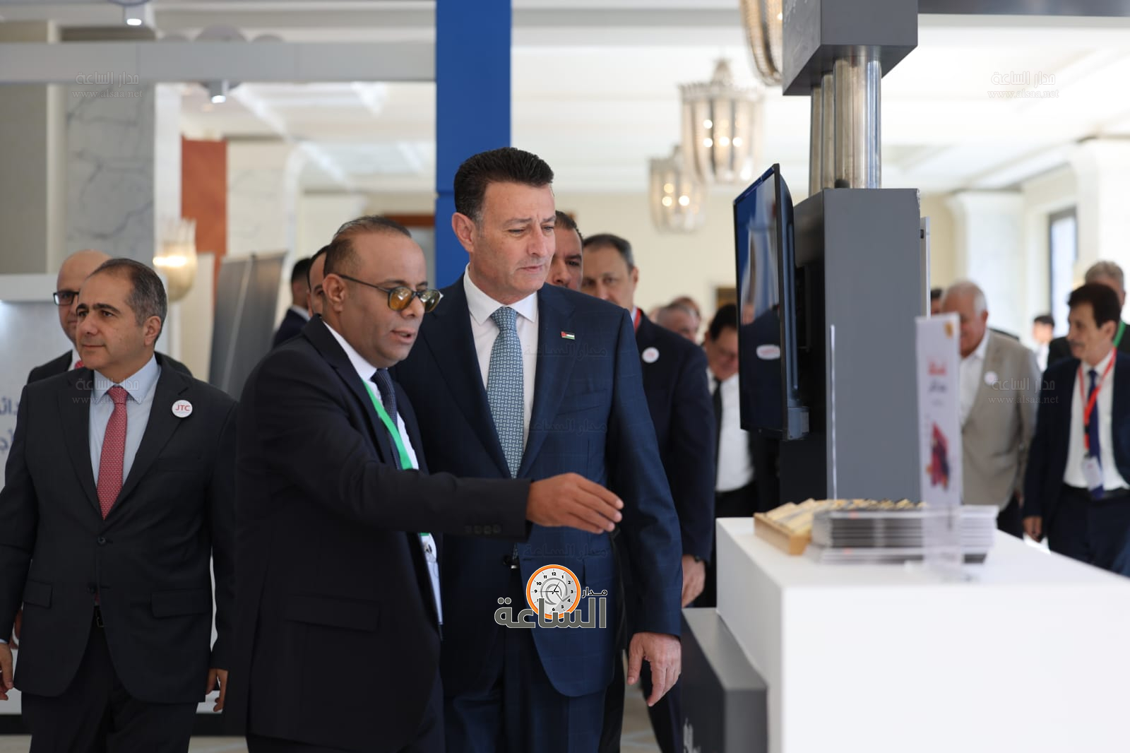 Madar Al-Saa Images 0.9976642476929743