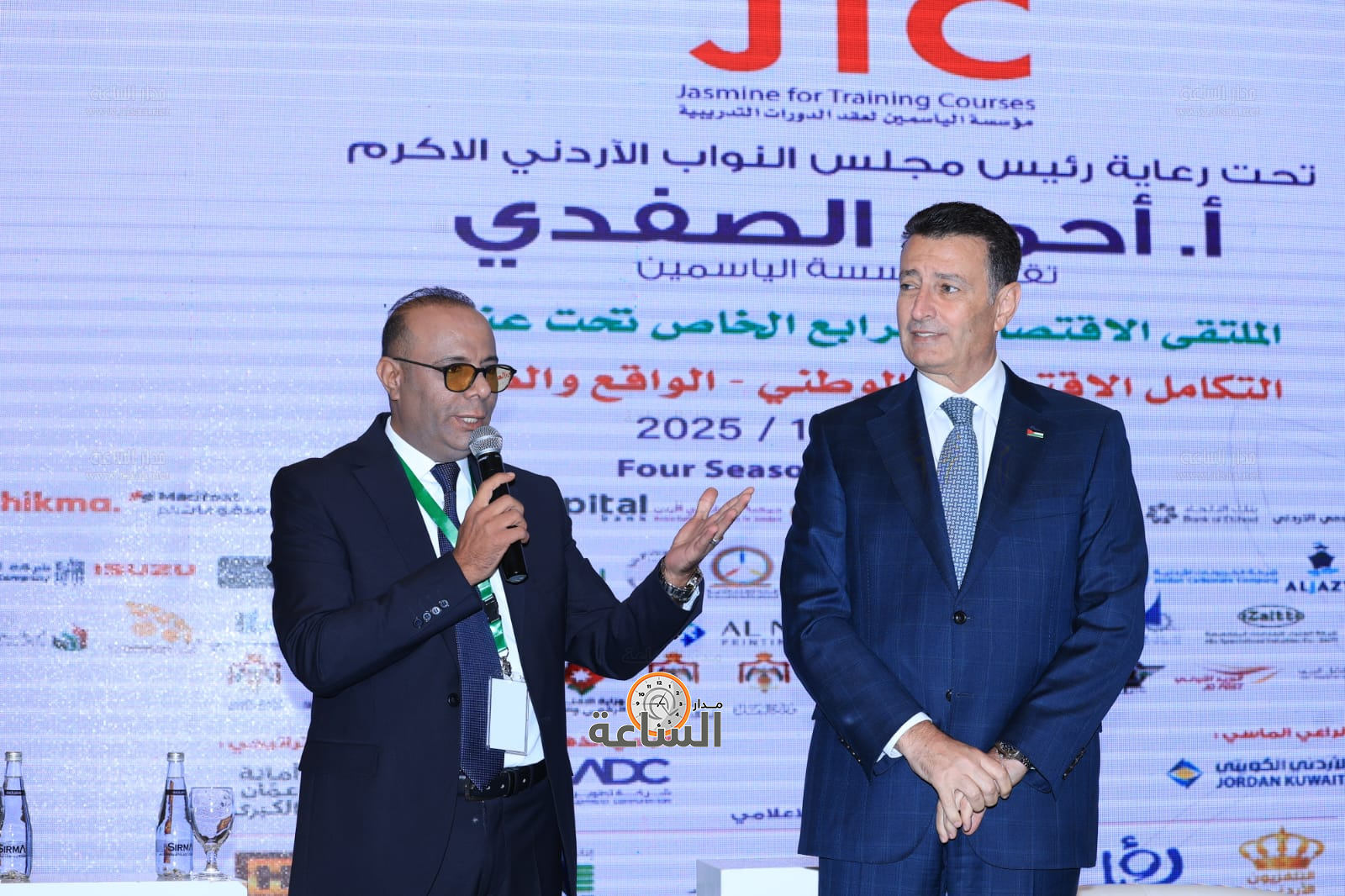 Madar Al-Saa Images 0.57220114191226