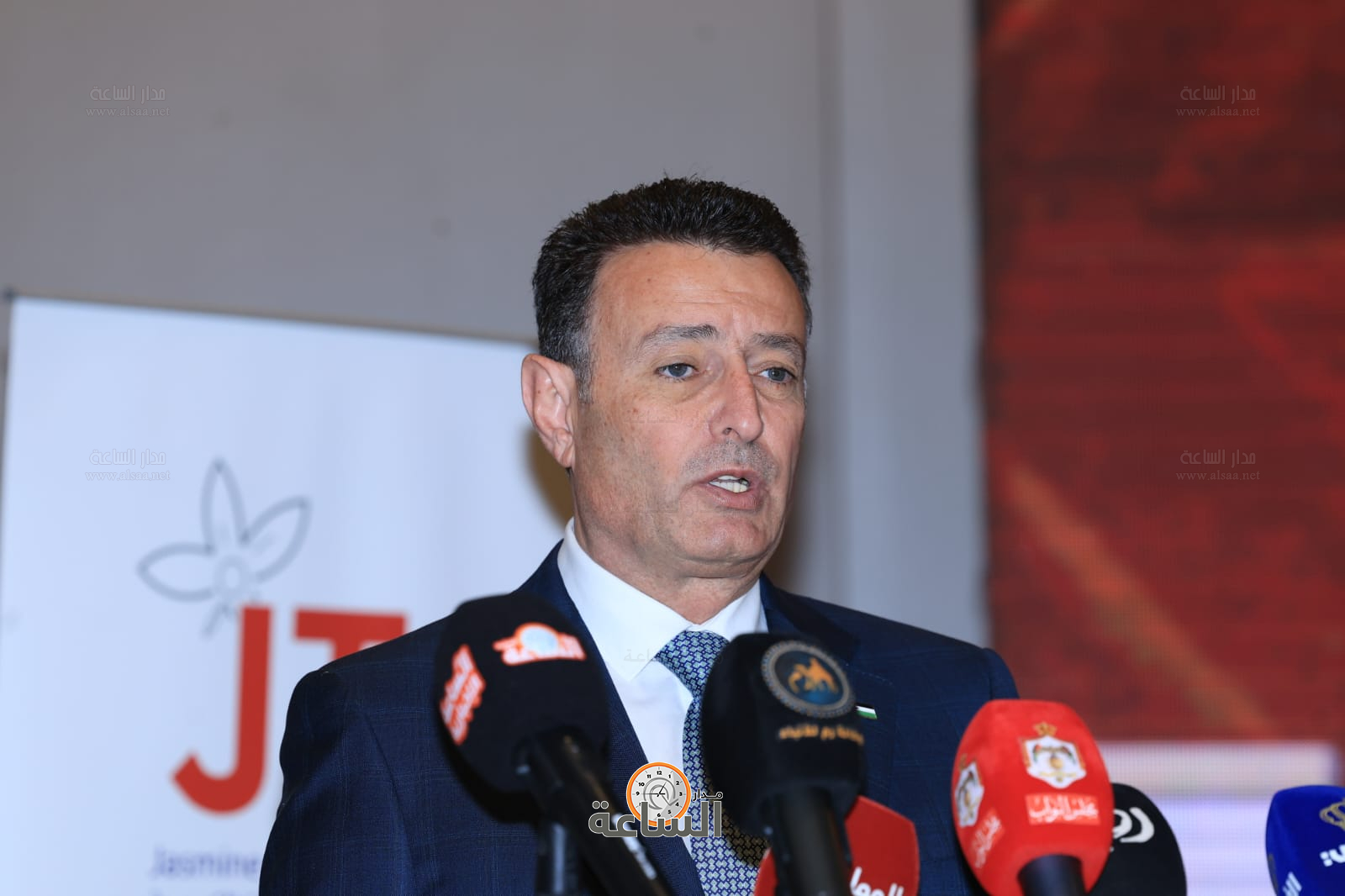 Madar Al-Saa Images 0.5133275132875637