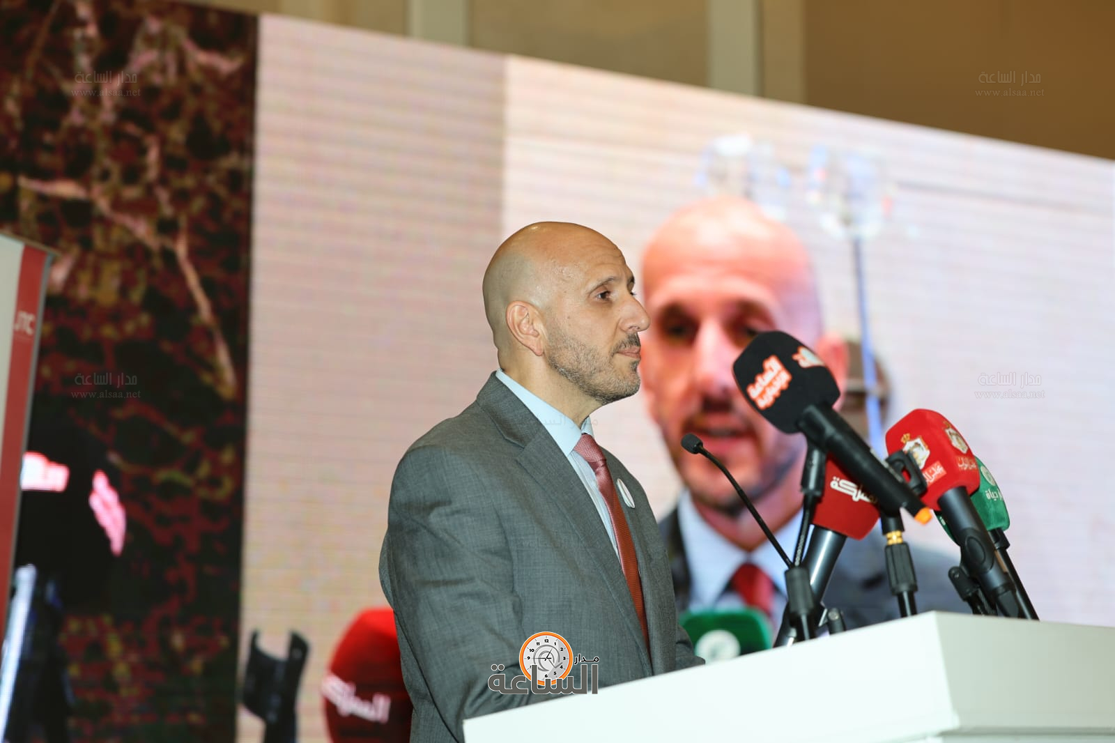 Madar Al-Saa Images 0.624474996545682