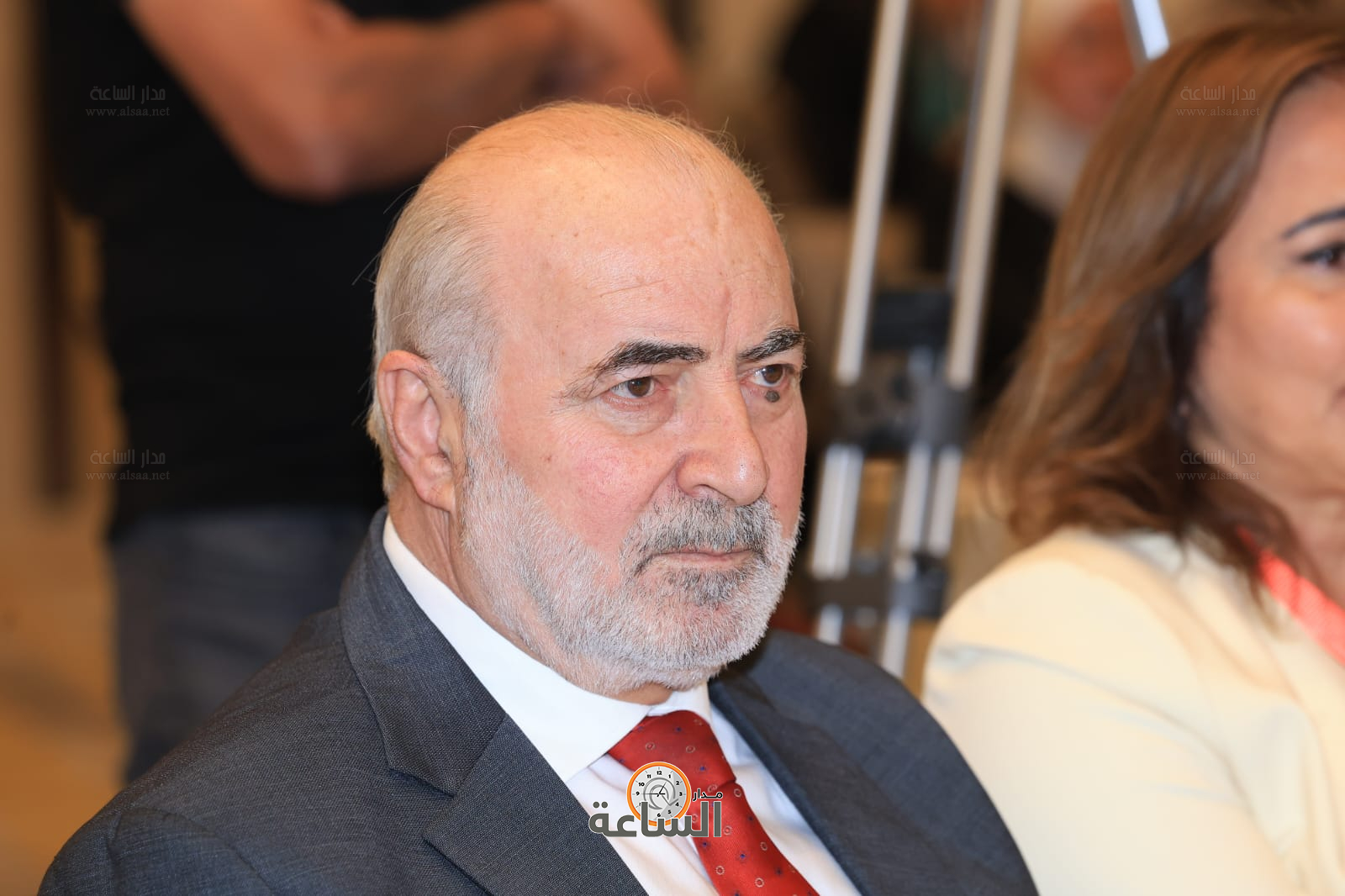 Madar Al-Saa Images 0.5434119609457719