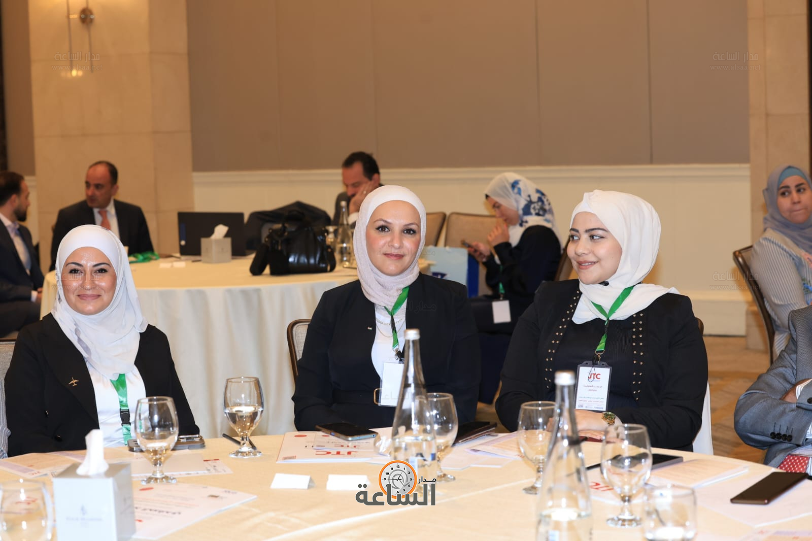 Madar Al-Saa Images 0.4841125763214845