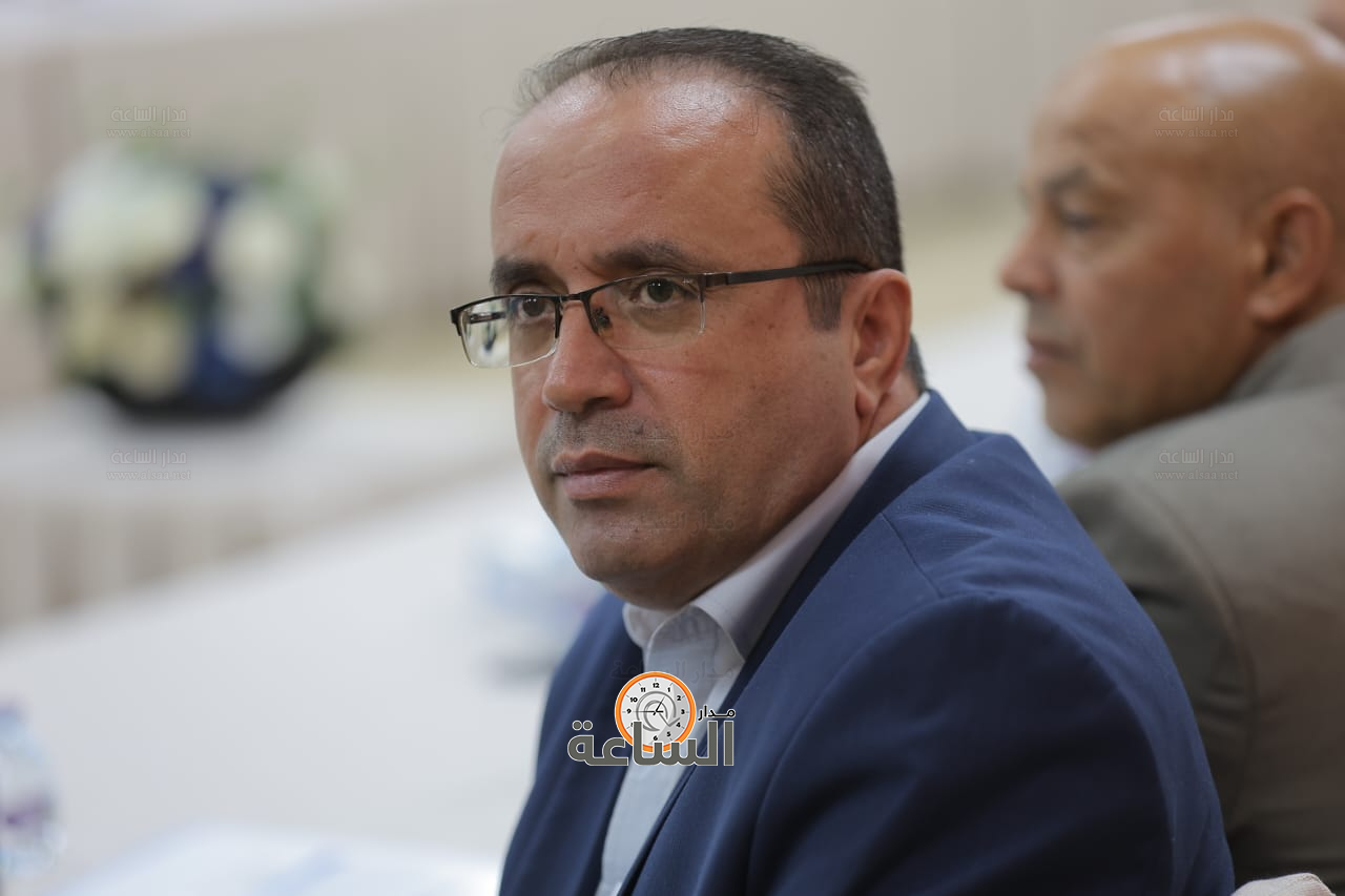 Madar Al-Saa Images 0.30623681041146344