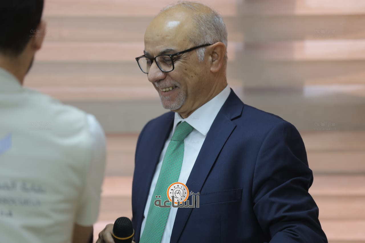 Madar Al-Saa Images 0.8840258224748837