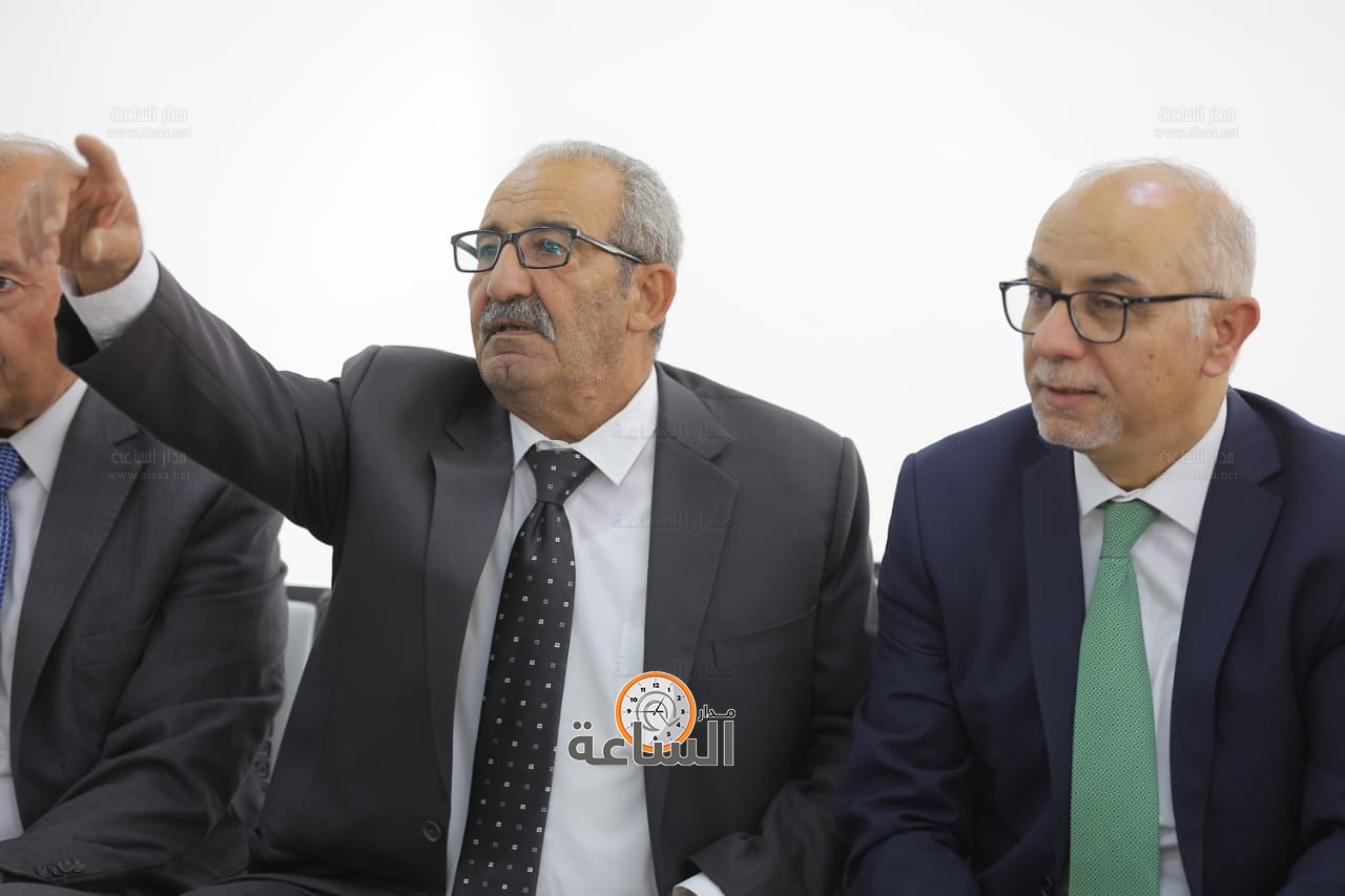 Madar Al-Saa Images 0.17139377973469072