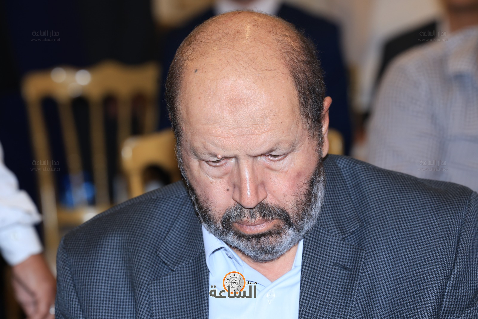 Madar Al-Saa Images 0.431913569943119