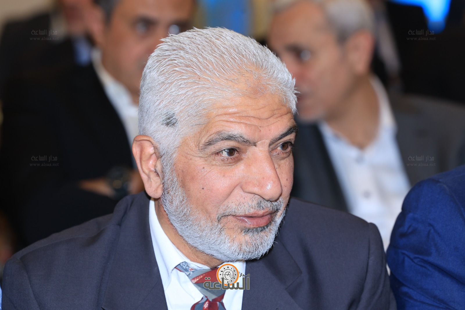 Madar Al-Saa Images 0.7136952841632399