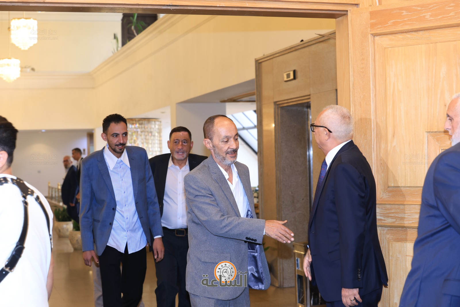 Madar Al-Saa Images 0.09694551587313627