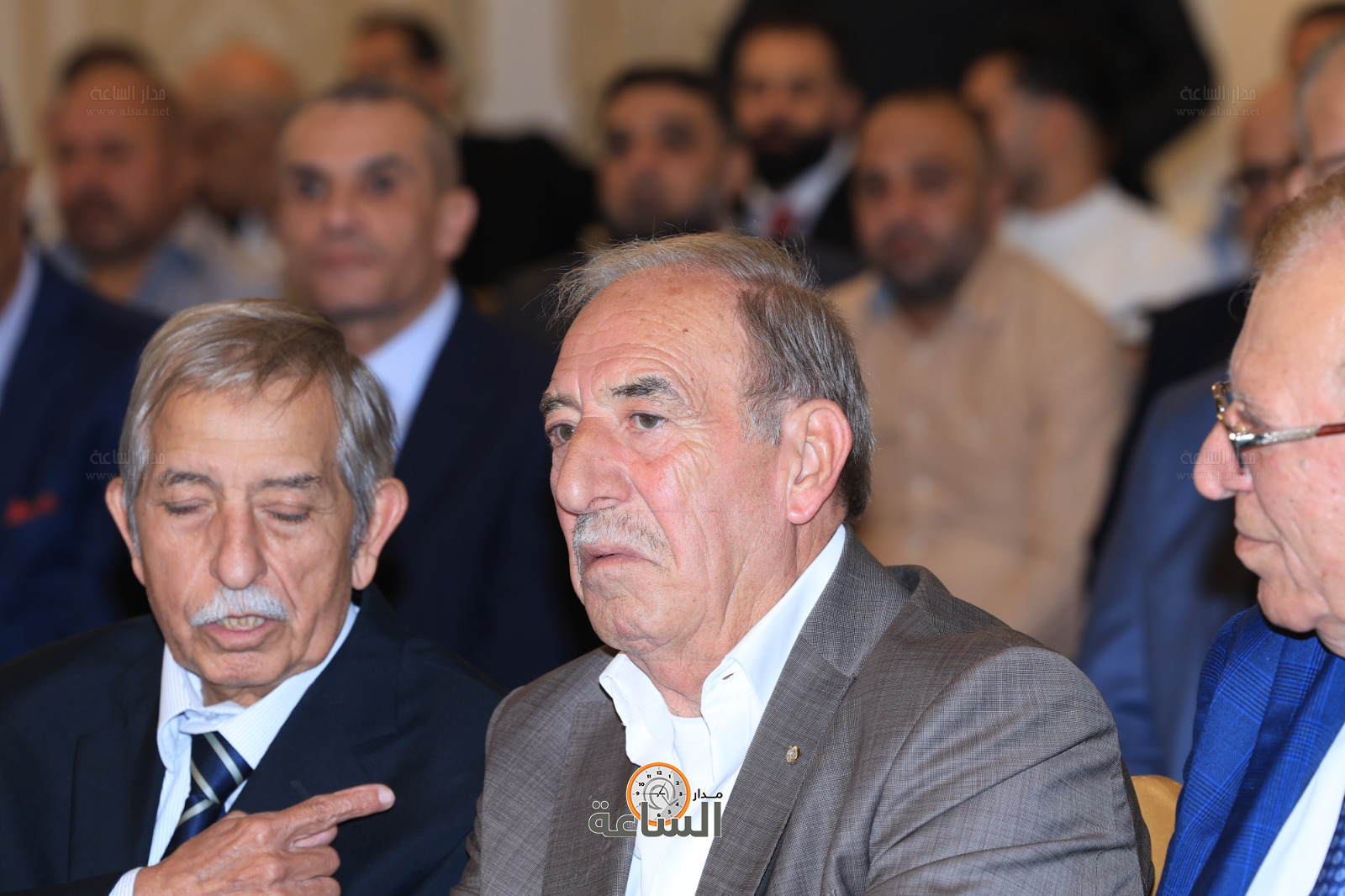 Madar Al-Saa Images 0.1982948452991804