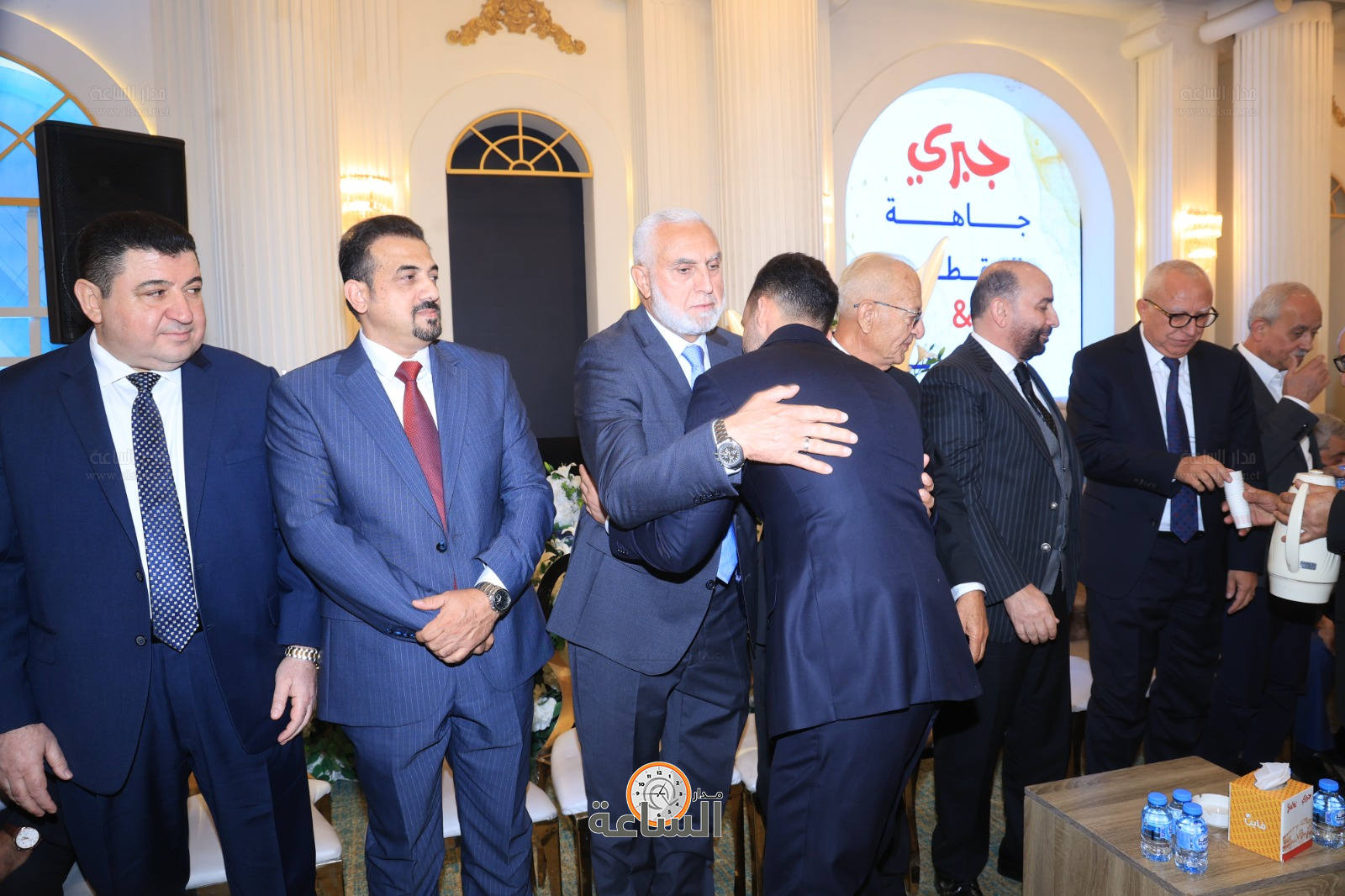 Madar Al-Saa Images 0.6248903543424722