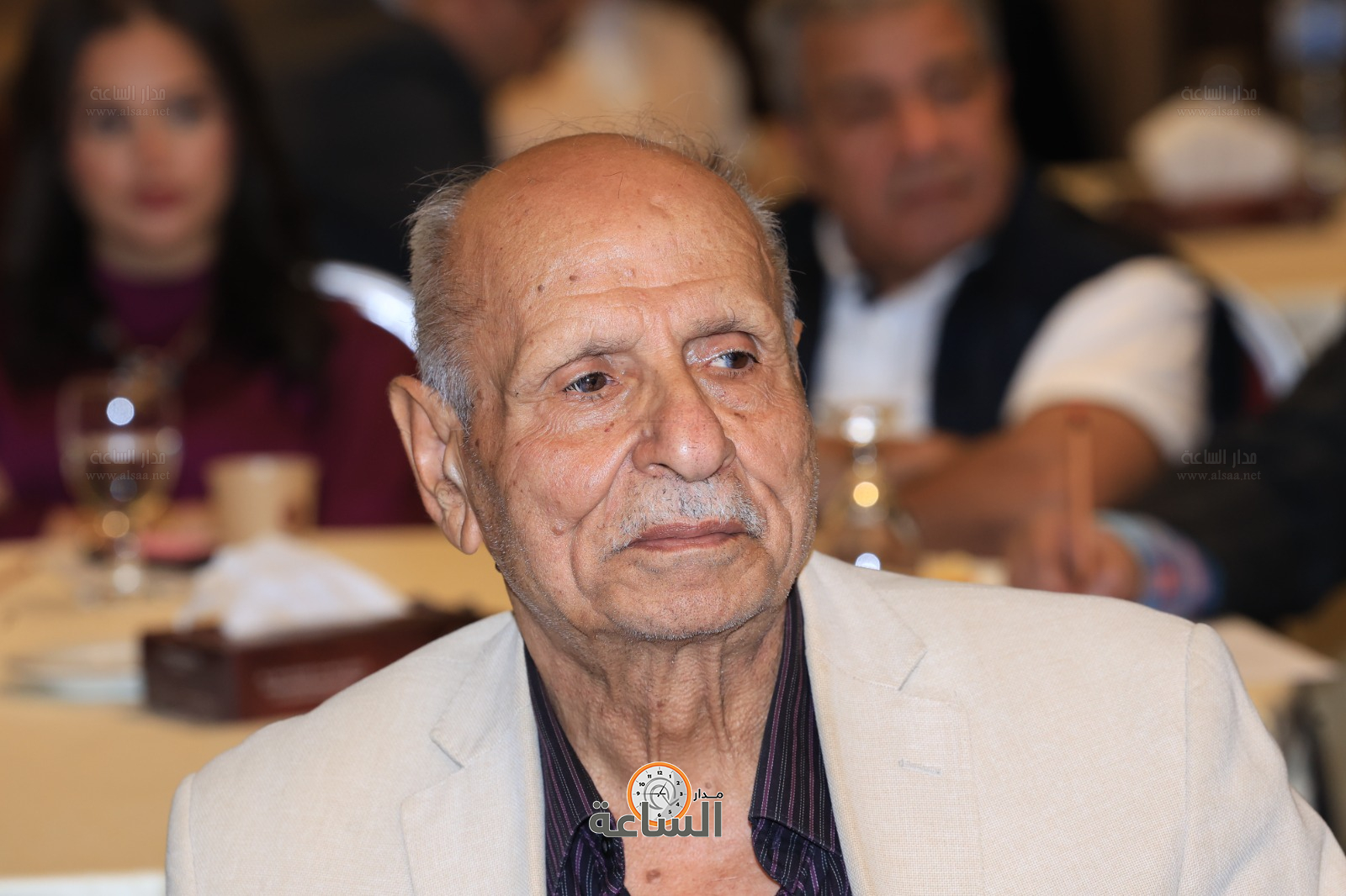 Madar Al-Saa Images 0.8888529793729507