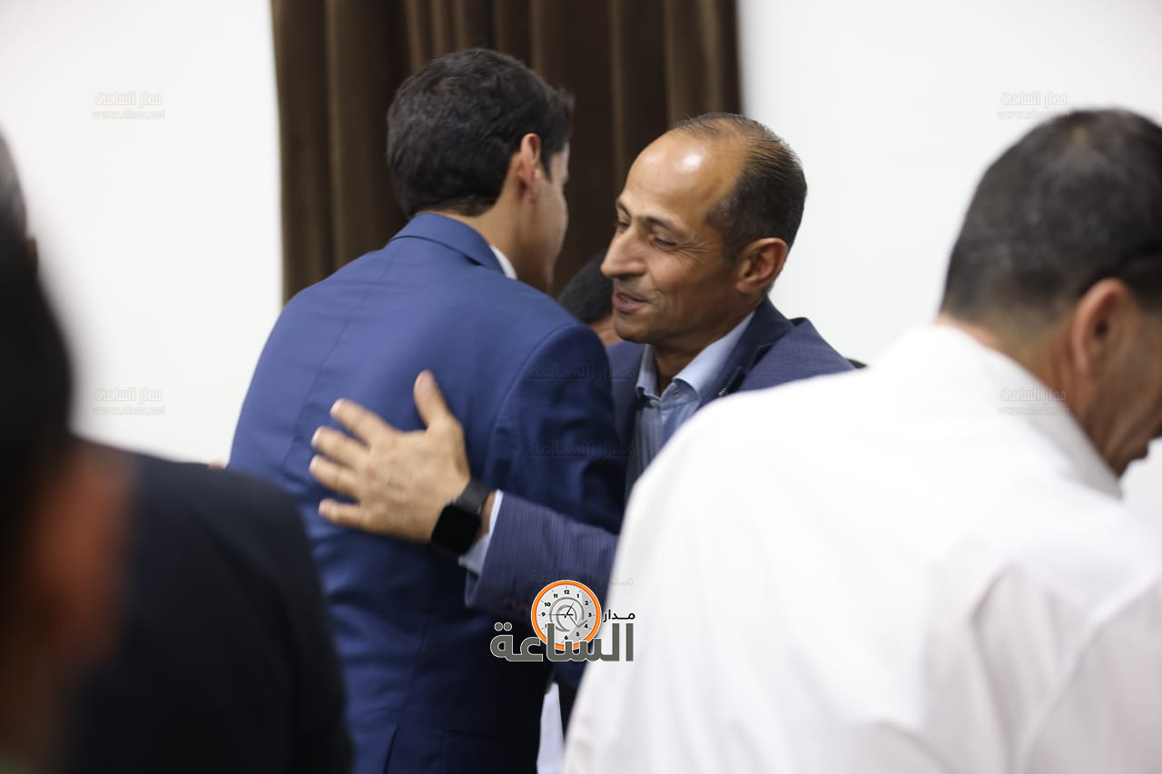 Madar Al-Saa Images 0.11195222243457603