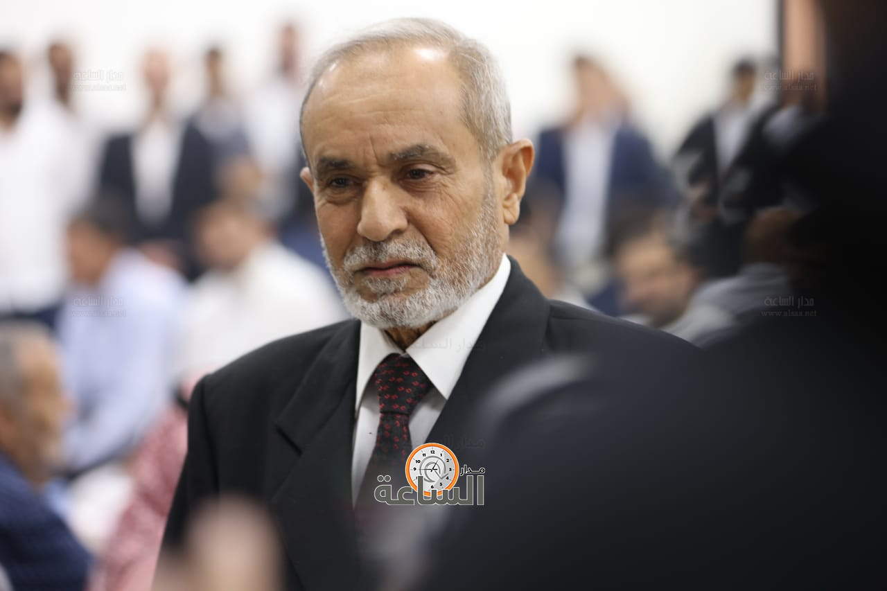 Madar Al-Saa Images 0.4906328690869034