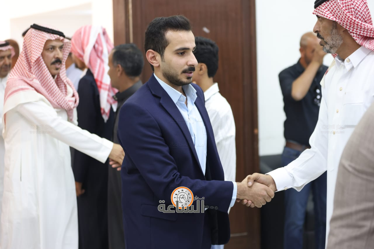 Madar Al-Saa Images 0.4180766332486432