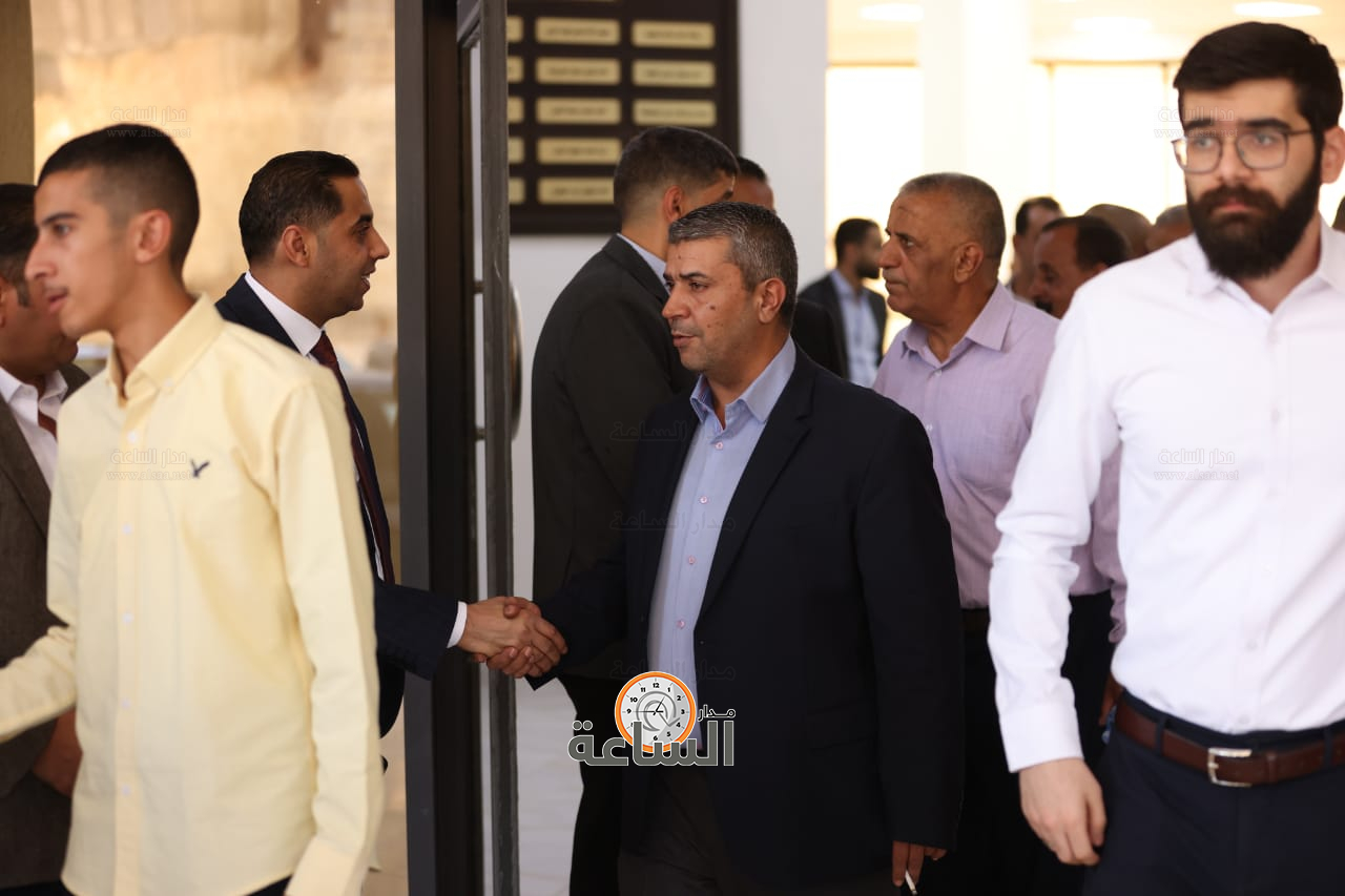 Madar Al-Saa Images 0.11739945750056802