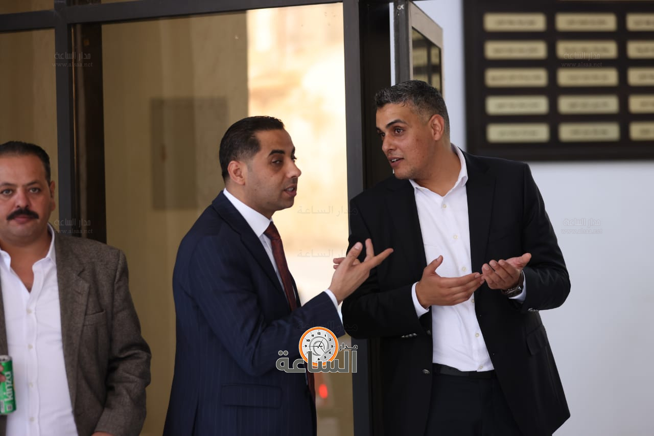 Madar Al-Saa Images 0.8780207818105562