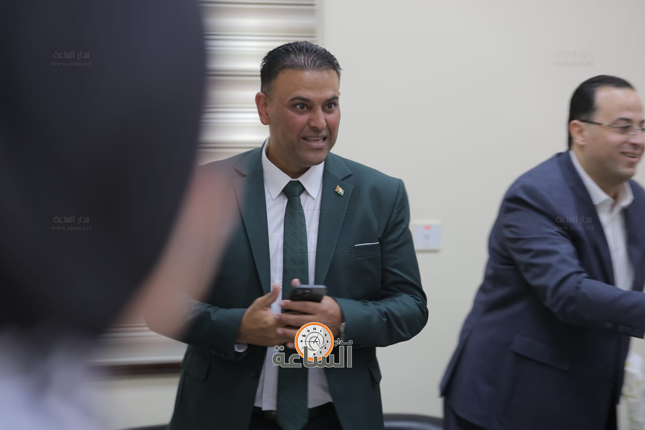 Madar Al-Saa Images 0.1678198576497456