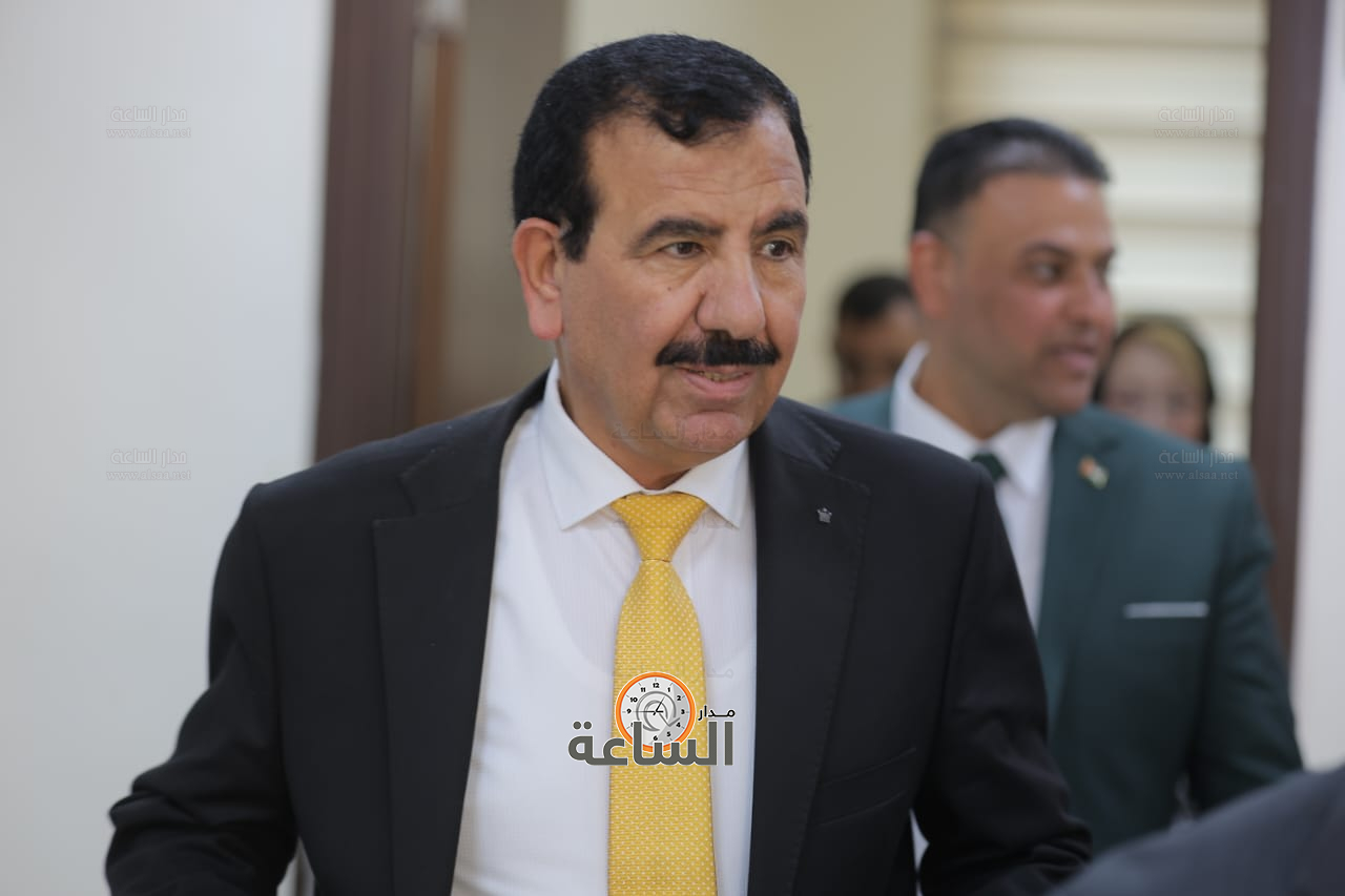 Madar Al-Saa Images 0.49241505497882065