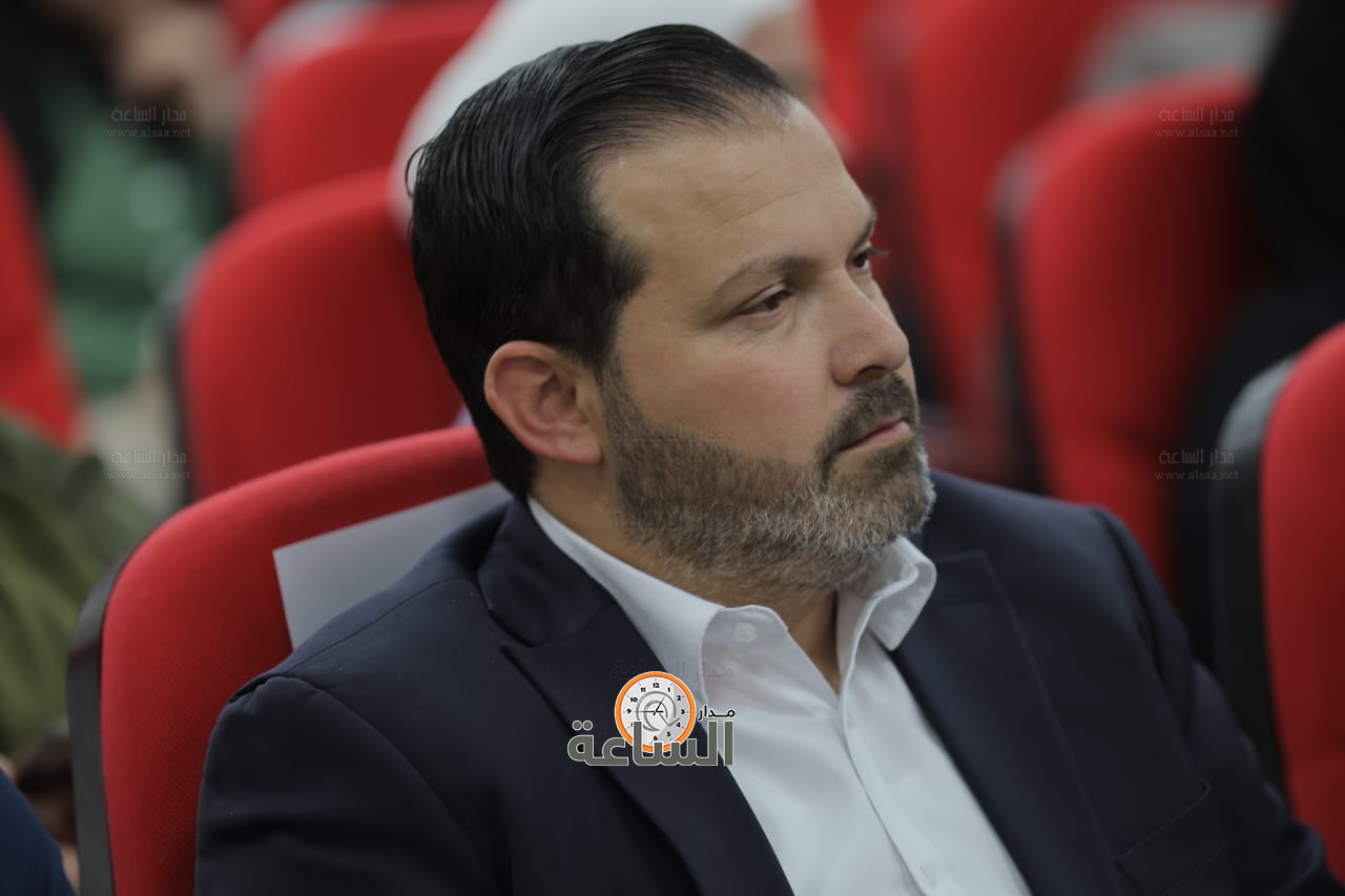 Madar Al-Saa Images 0.38360094305838544