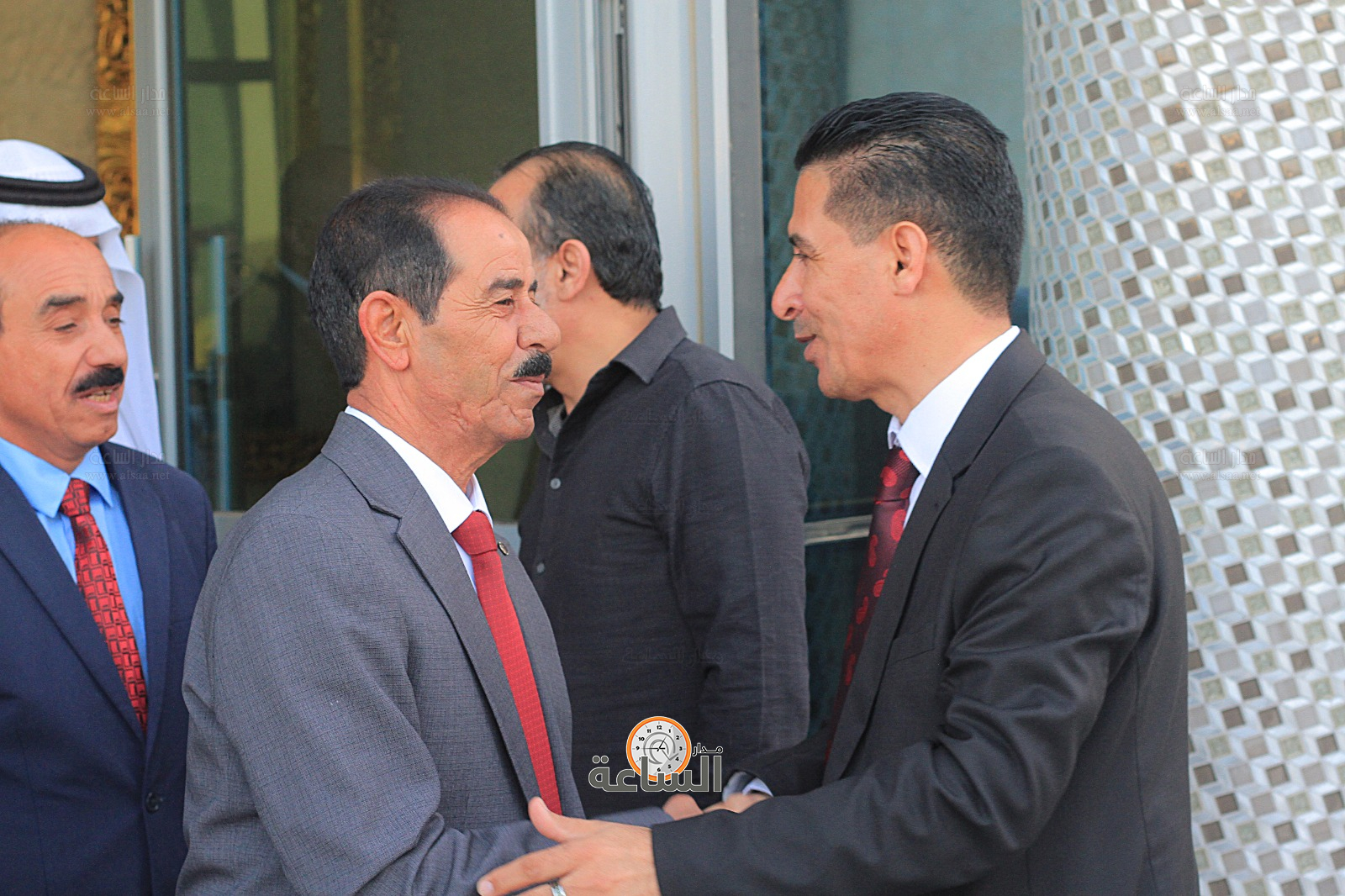 Madar Al-Saa Images 0.27709381196451577