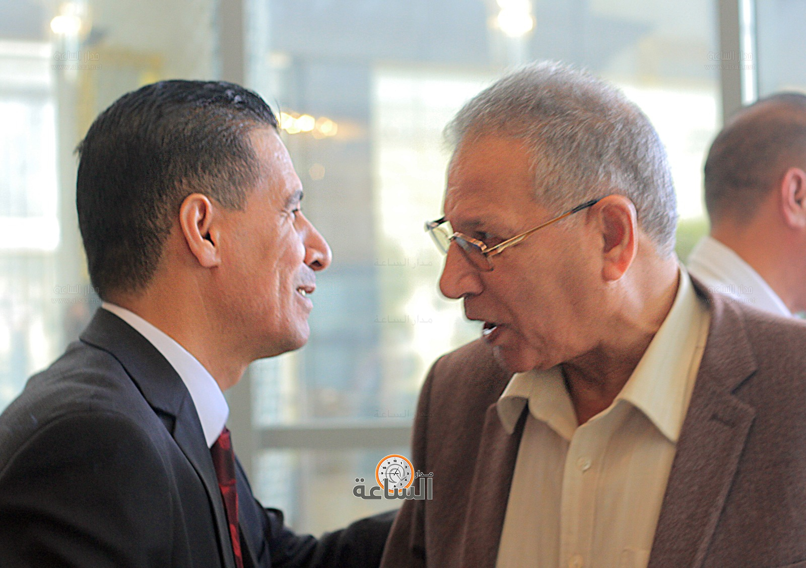 Madar Al-Saa Images 0.7718074238114674