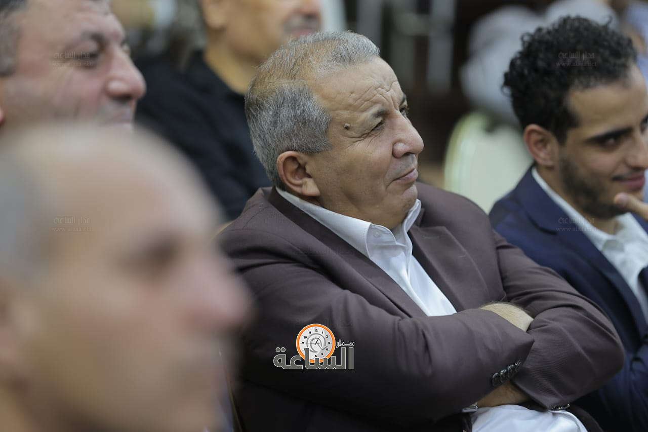 Madar Al-Saa Images 0.008594841573332124