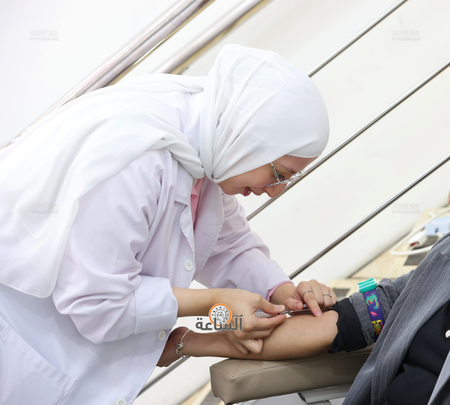 Madar Al-Saa Images 0.9819299061919904